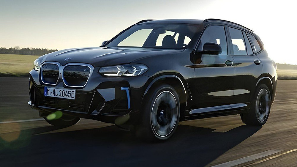 全款裸车23.69万，比奥迪Q5L优惠后还便宜，宝马iX3能抄底了？