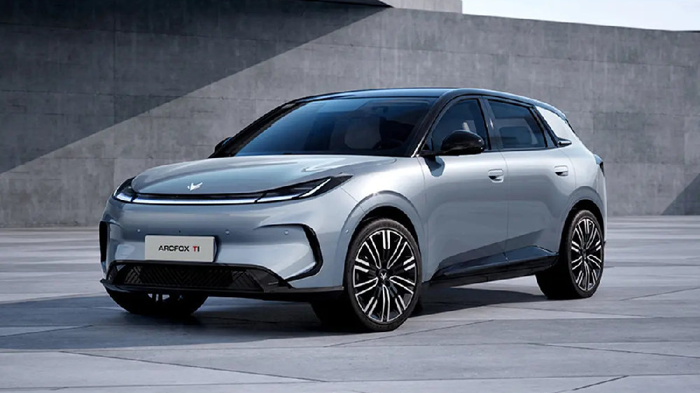 极狐T1 6.28万起售：三电终身质保不限首任车主诠释什么才叫含金量