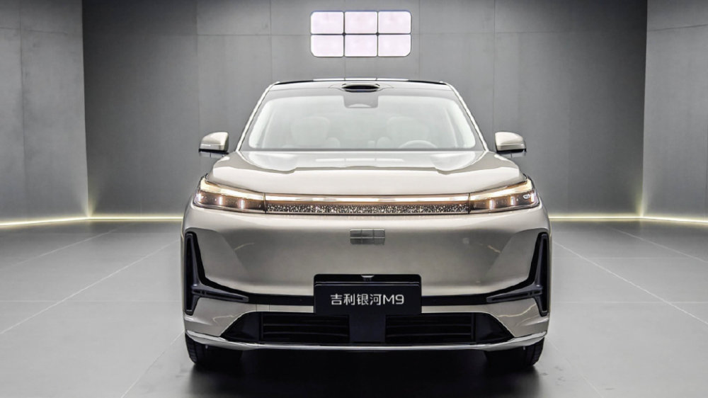 吉利银河M9最低17.38万起，比深蓝S09强太多了