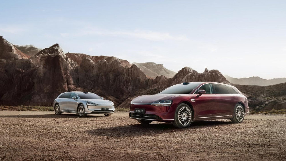 享界S9T开启首批交付，假期就开这款智能旅行车去浪