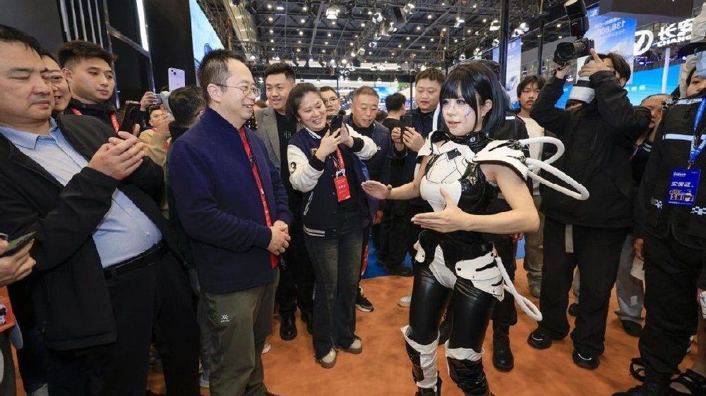 周鸿祎都在逛的郑州国际车展，你不来看看吗？