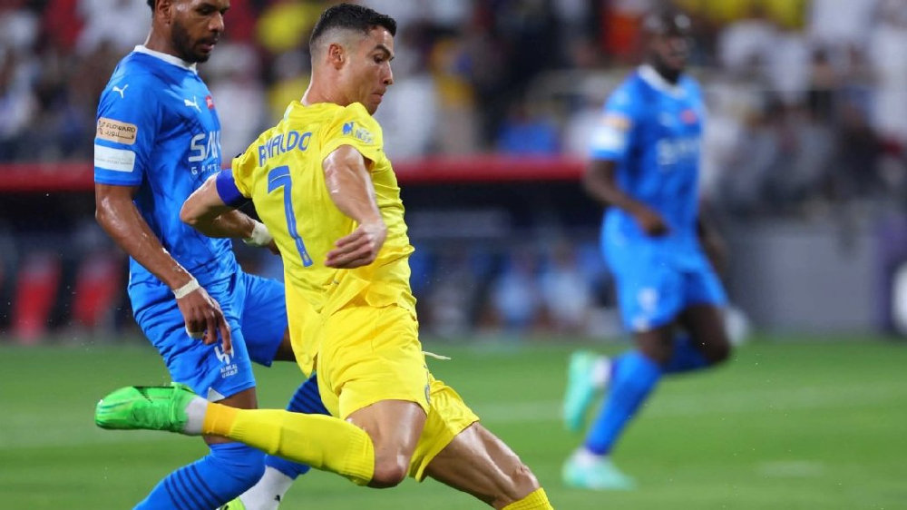 C 罗之队引援大反转，舍曼城强将，瞄准皇马曼联两大球星？