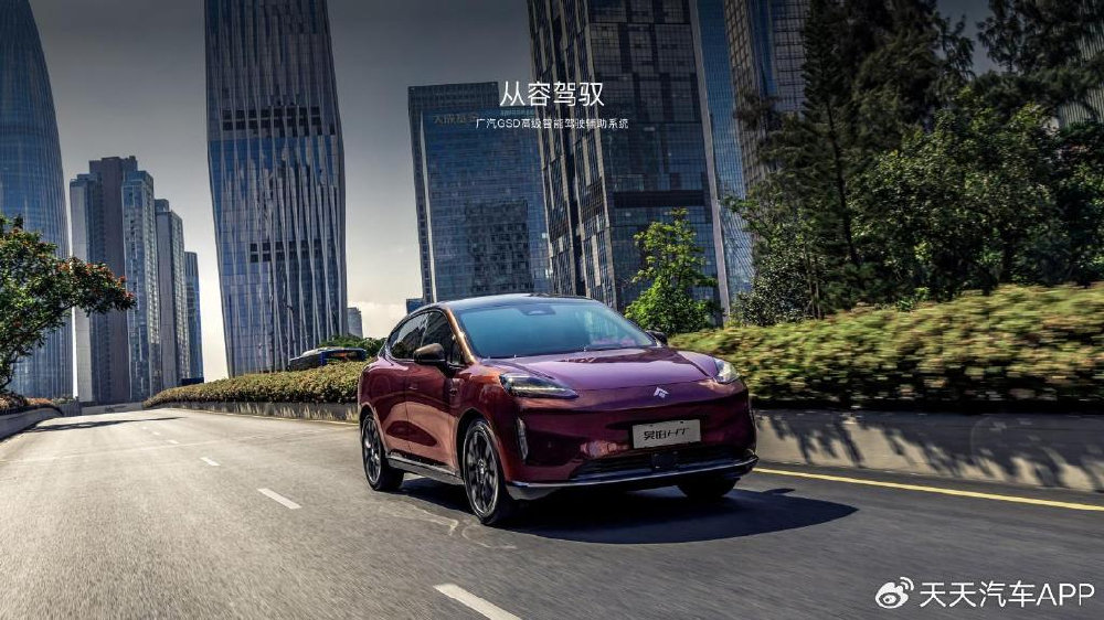 20 万级纯电 SUV 的 “价值天花板”？昊铂 HT和智己 LS6 Pro怎么选？