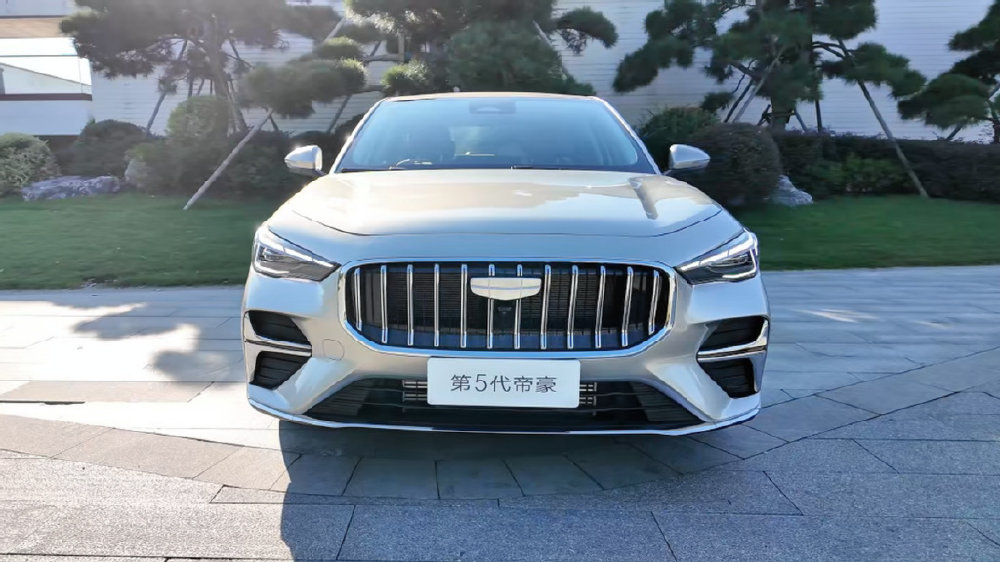 400万国民家轿焕新！第5代帝豪携B级尺寸重新定义家轿标杆
