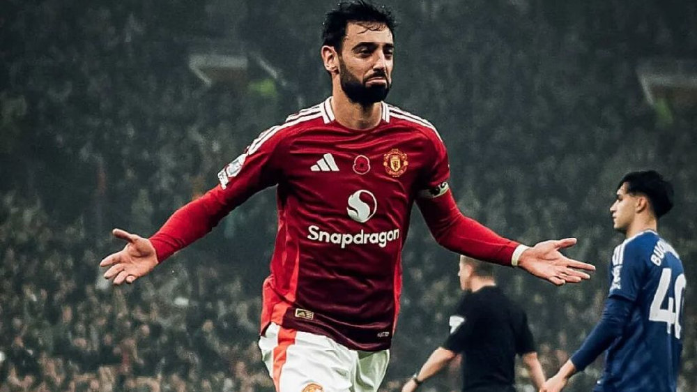 B费暗示不排除世界杯后离开曼联！拜仁高管承认正在运作新中卫！