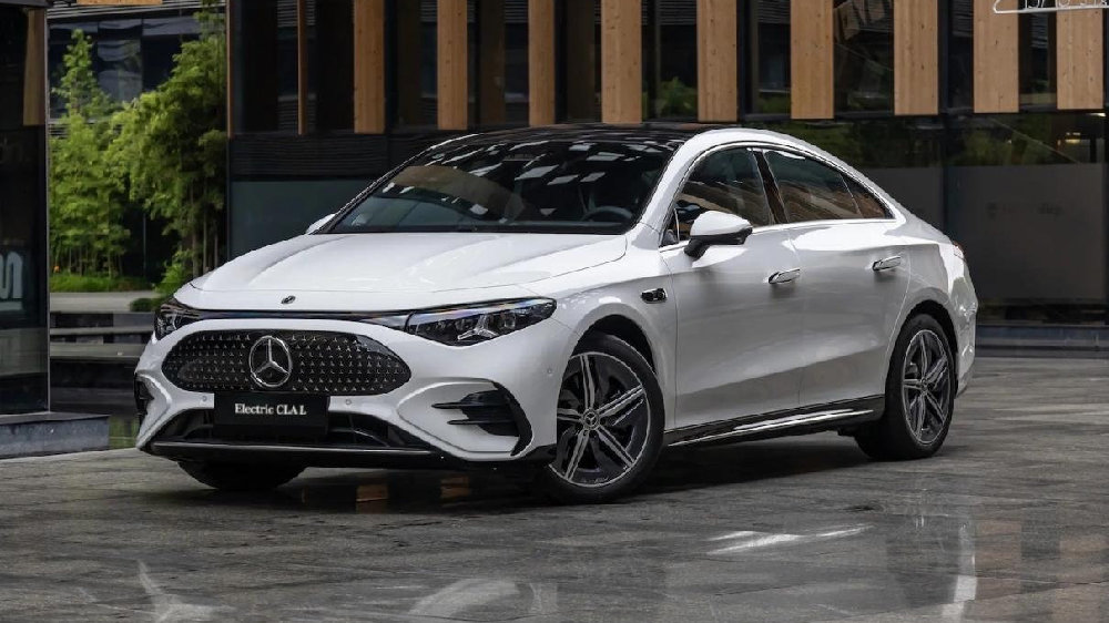 全新奔驰CLA纯电版来袭，预售25.9万起，配800V快充+866km续航