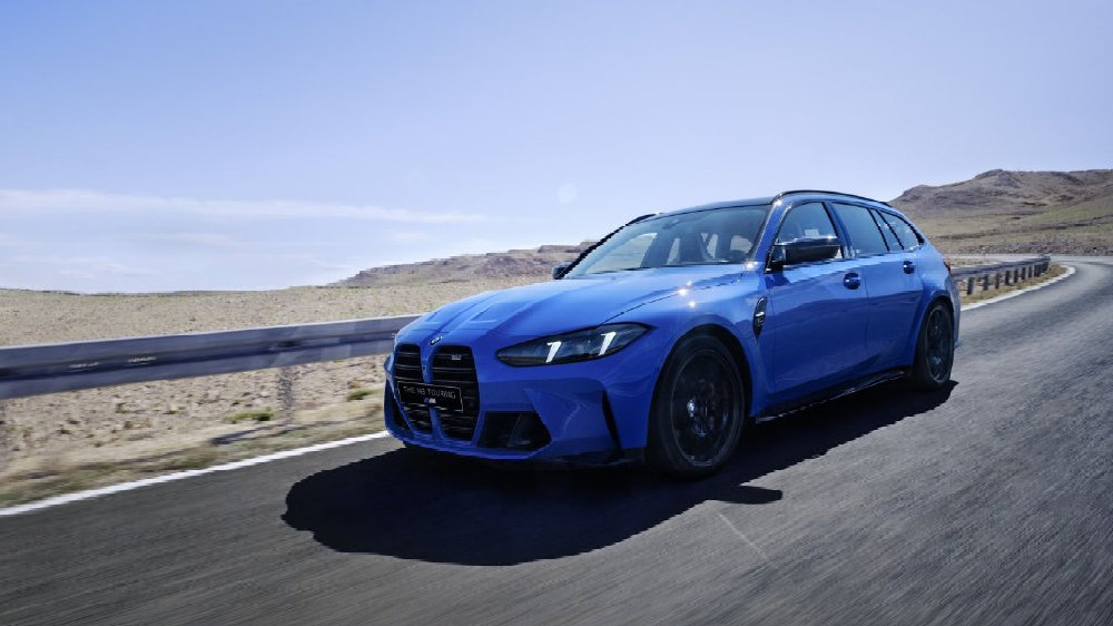 390千瓦机皇+3.6秒破百，M3旅行版以赛道基因重塑旅行车定义