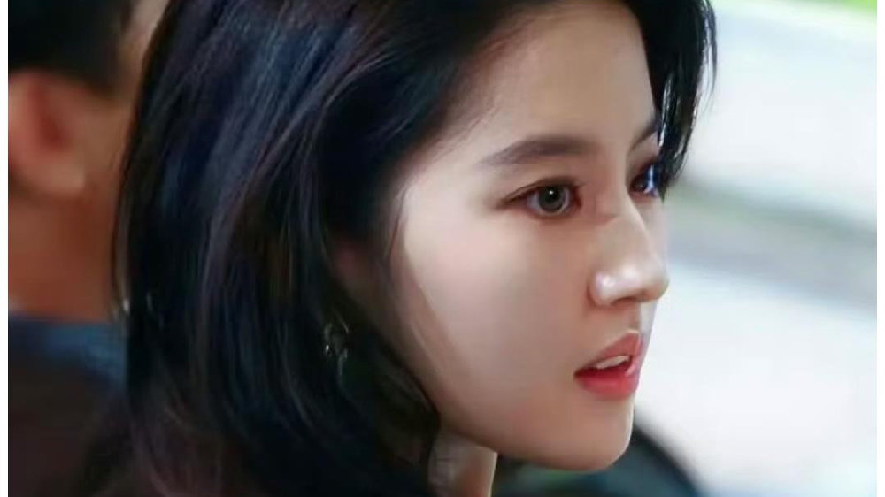 开播3天2亿！胡一天直言退休了，北大理科状元转行后收入不足万元