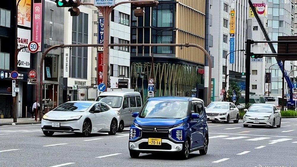 公安部新国标要求，乘用车百公里加速需小于5秒，性能车该消停了