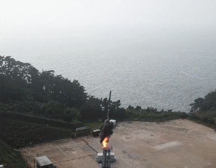 连出三款新型导弹，<a href=