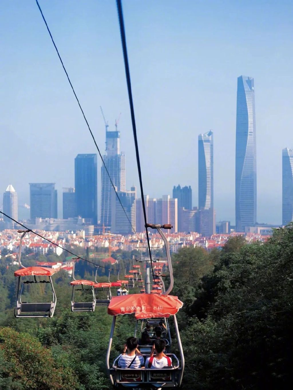 藏在迷雾森林里的“童话木屋”,小心精灵出没!休闲区蓝鸢梦想 - Www.slyday.coM 藏在迷雾森林里的“童话木屋”,小心精灵出没!休闲区蓝鸢梦想 - Www.slyday.coM