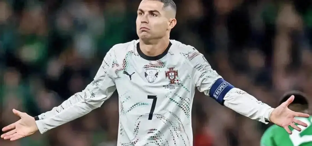 布鲁诺·费尔南德斯回应C罗缺席争议：葡萄牙队需共同承担责任