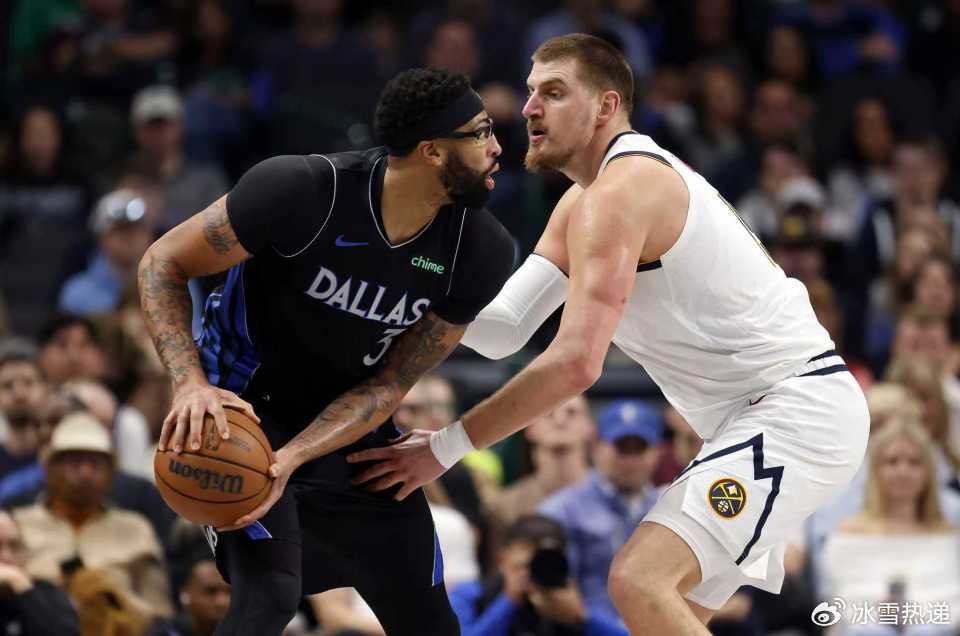 约基奇里程碑之夜遭独行侠双杀：掘金末节断电暴露了哪些阵容短板？