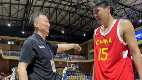 青岛男篮主帅发文，鼓励杨瀚森NBA赛场表现