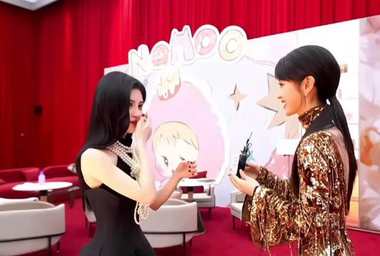 我不行了宝宝鞠婧祎 星光大赏 红毯 田曦薇 来战