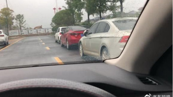 长途驾车应检查什么 长途驾车应该做好什么准备