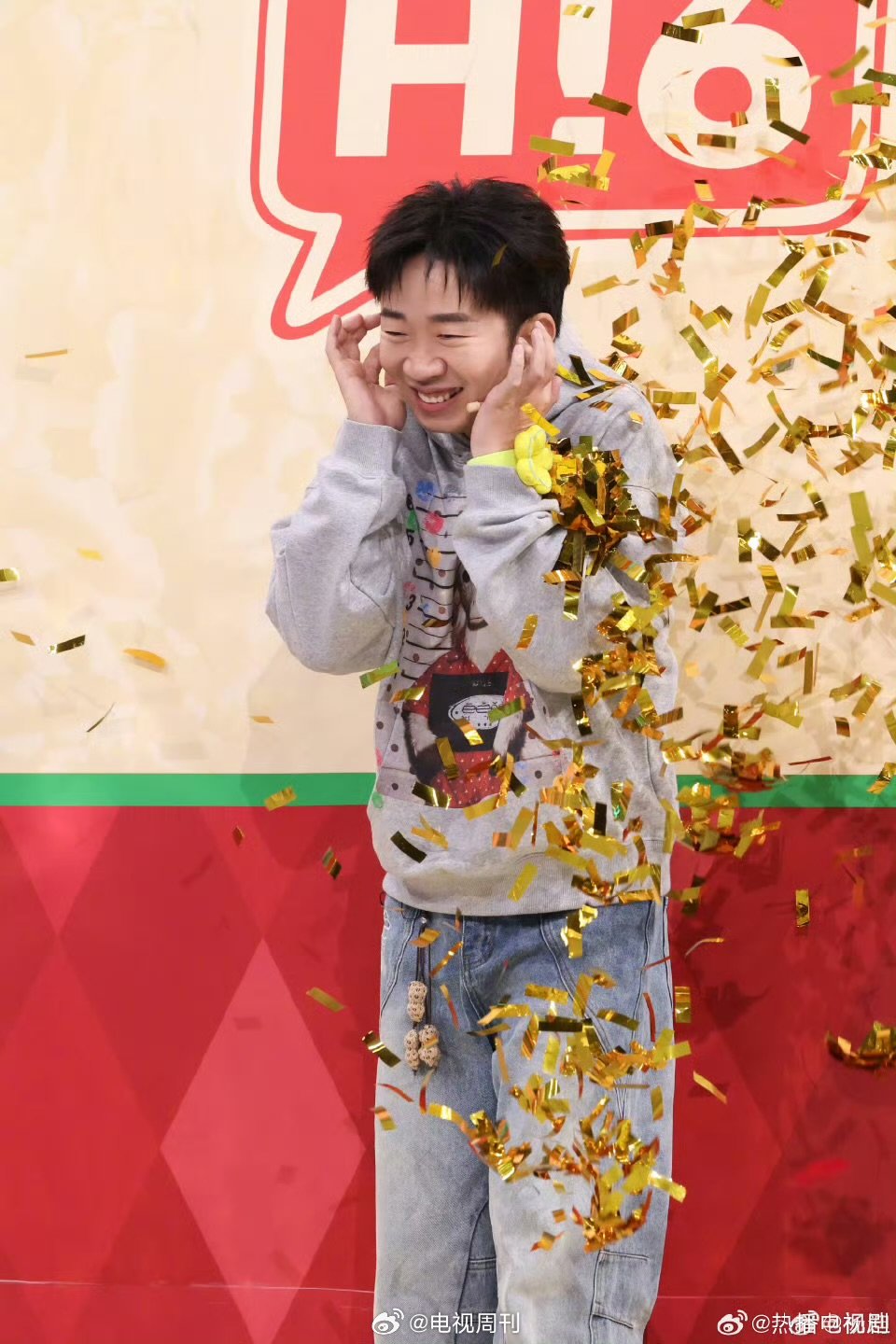 怪奇物语舞蹈被他俩演绎得又怪又好笑