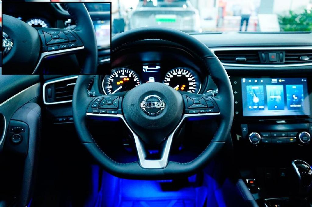 黑化装饰更酷 踏板方便儿童 日产逍客逍·夜版实拍简评休闲区蓝鸢梦想 - Www.slyday.coM 黑化装饰更酷 踏板方便儿童 日产逍客逍·夜版实拍简评休闲区蓝鸢梦想 - Www.slyday.coM