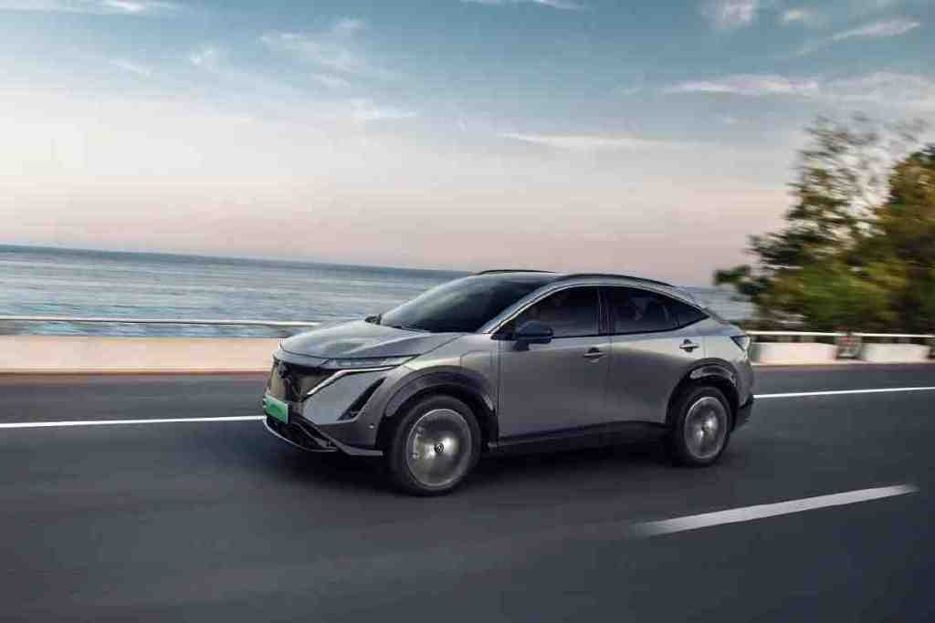 同级最舒适?“沙发厂”的这台新车,连扶手都是电动的!休闲区蓝鸢梦想 - Www.slyday.coM 同级最舒适?“沙发厂”的这台新车,连扶手都是电动的!休闲区蓝鸢梦想 - Www.slyday.coM