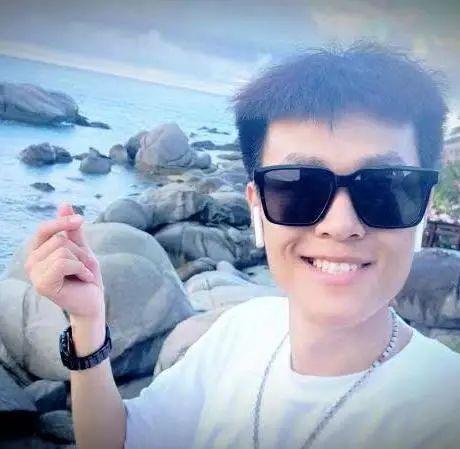 这些踏实勤奋又帅气的铁路小哥千万别错过!休闲区蓝鸢梦想 - Www.slyday.coM 这些踏实勤奋又帅气的铁路小哥千万别错过!休闲区蓝鸢梦想 - Www.slyday.coM