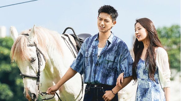 《去有风的地方》豆瓣评分涨至8.9分，持续书写治愈传奇