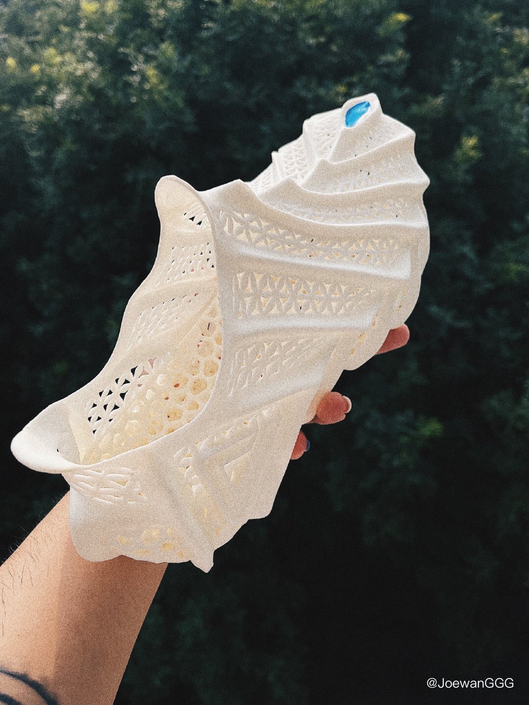 据说这双鞋是匹克3d打印的最新作品?