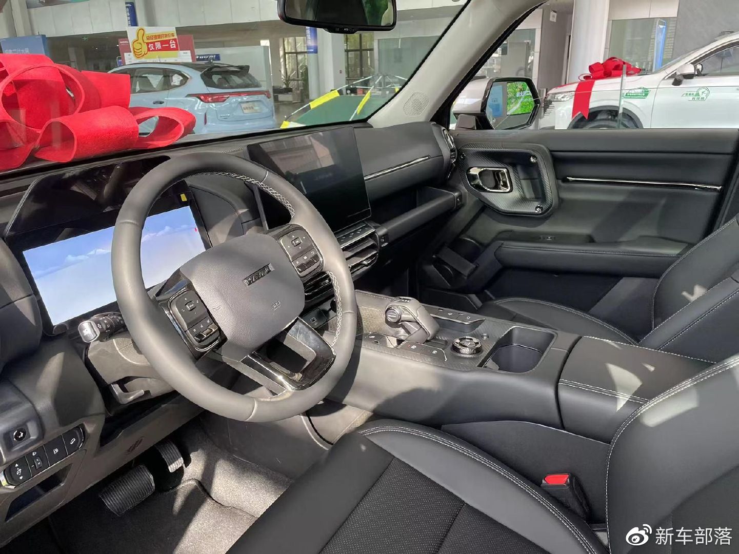 年轻人的轻越野SUV!哈弗二代大狗到店实拍,还有混动版