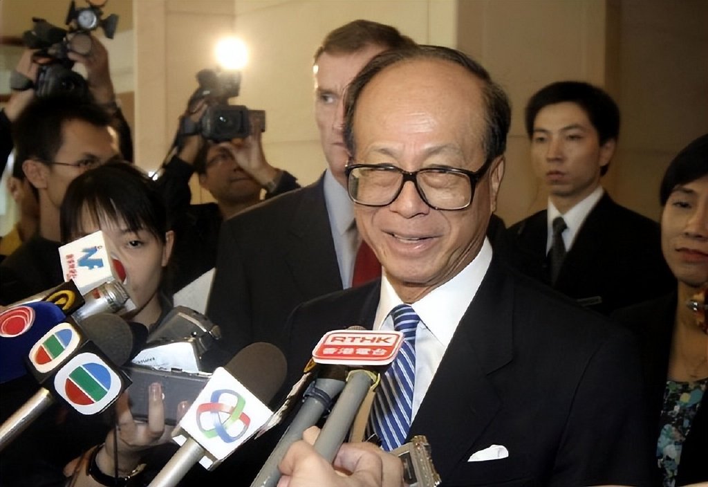 李嘉诚已成澳洲大地主，坐拥11万多亩地皮，每年又可收租几个亿