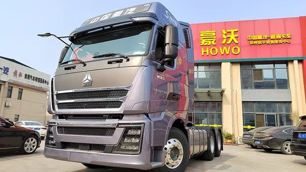 潍柴专属610马力+16挡AMT变速箱 豪沃TH7 610车型实拍|卡车之友网