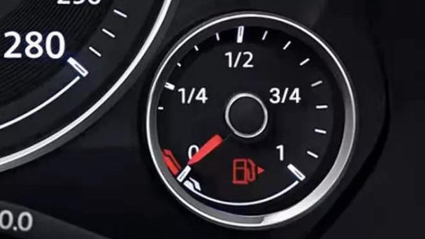 汽车长时间不开有什么影响