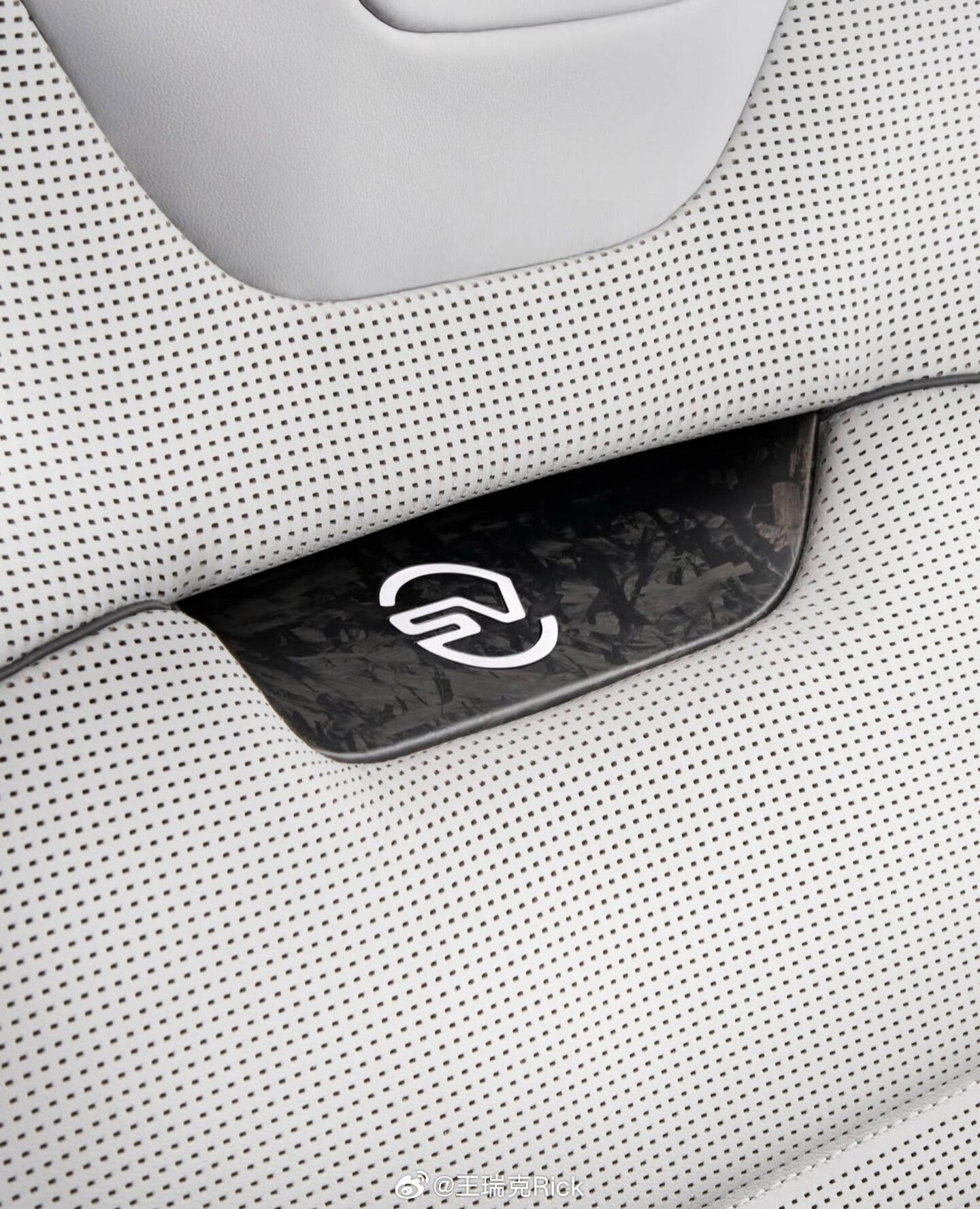 汽车CMF | 白色座椅细节分享