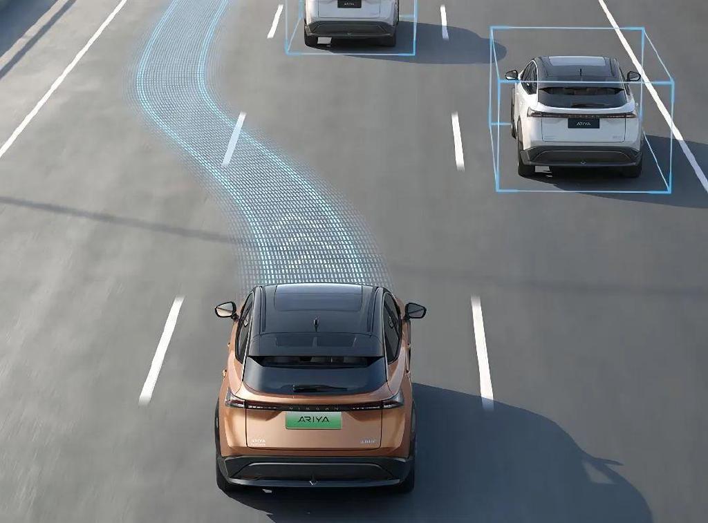 同级最舒适?“沙发厂”的这台新车,连扶手都是电动的!休闲区蓝鸢梦想 - Www.slyday.coM 同级最舒适?“沙发厂”的这台新车,连扶手都是电动的!休闲区蓝鸢梦想 - Www.slyday.coM