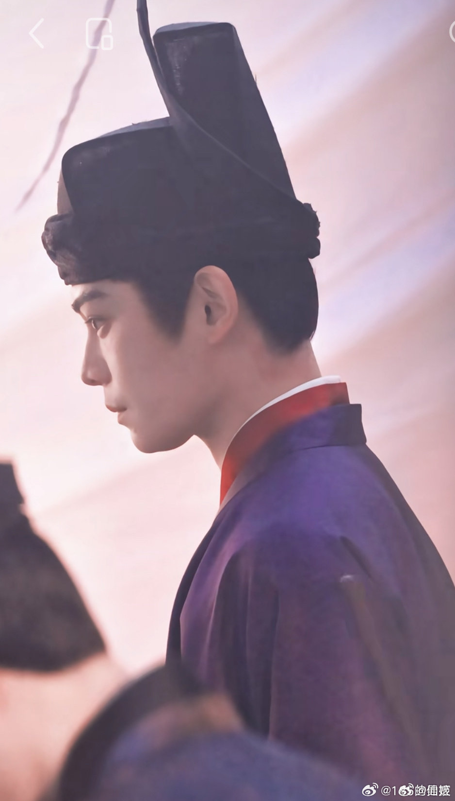 丁禹兮叶祖新真人版潇洒哥黑大帅造型惊艳