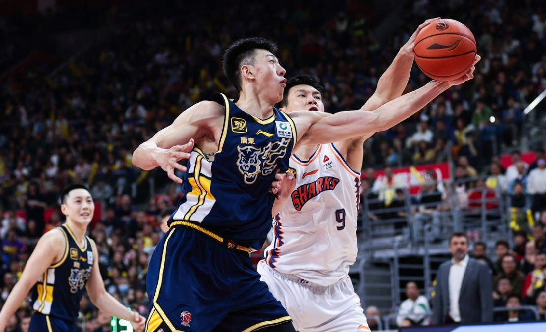 4分6板+在场赢29分！广东克上海涌现防守奇兵，杜锋的秘密武器