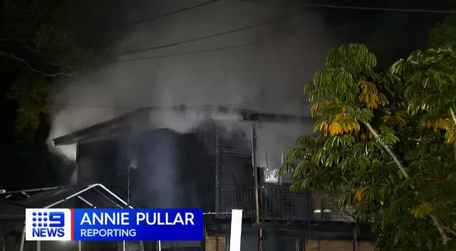 “我欠狗一条命!”澳洲大火中,一只狗狗成为英雄,千钧一发唤醒主人,一同逃离火海