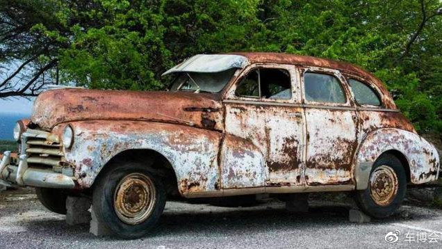 汽车暴晒半天，4大零件离报废不远了！这些补救措施能帮到你