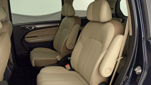 价格不变,更大更省油的吉利嘉际L对比传祺M6如何?