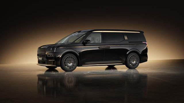 国产MPV天花板 极氪009光辉典藏版正式上市