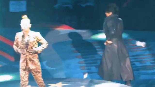 不为名不为利 只为心中这个义.