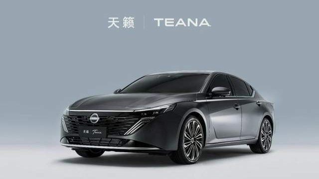 外观大变样，天籁PLUS官图曝光，上市硬刚凯美瑞/雅阁有戏吗？