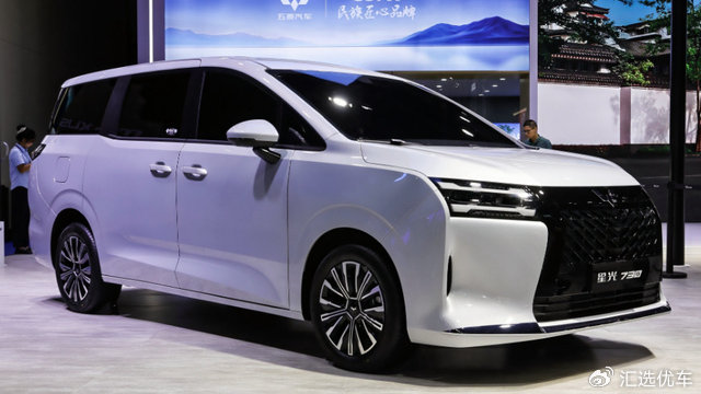 MPV新选择，配电动侧滑门+三动力，星光730正式亮相成都车展