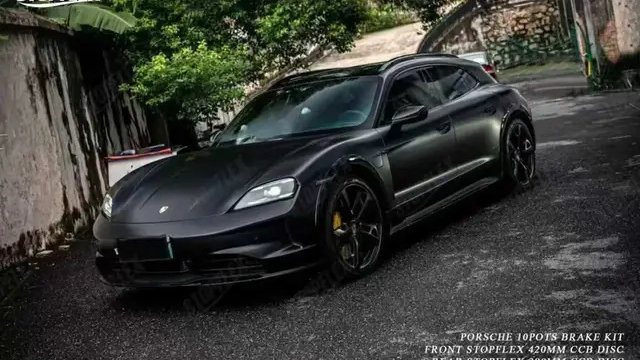 保时捷Taycan 4 Cross Turismo升级STOPFLEX碳陶刹车案例