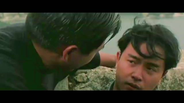 “赶紧@你的兄弟，其实他想请你吃饭喝酒很久了，只是一直比较害羞，不好意思开口”拍出电影感 