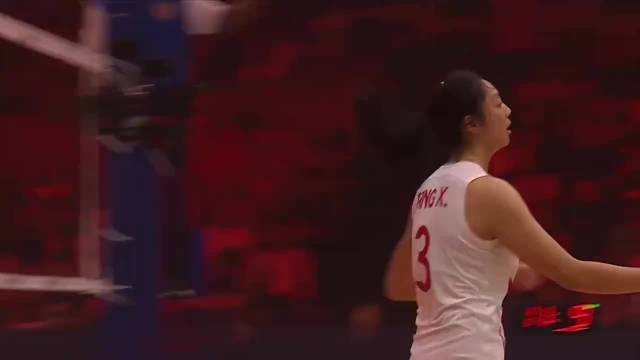 中国女排14人名单又有调整，副攻线继续考察新人，王梦洁首次入围