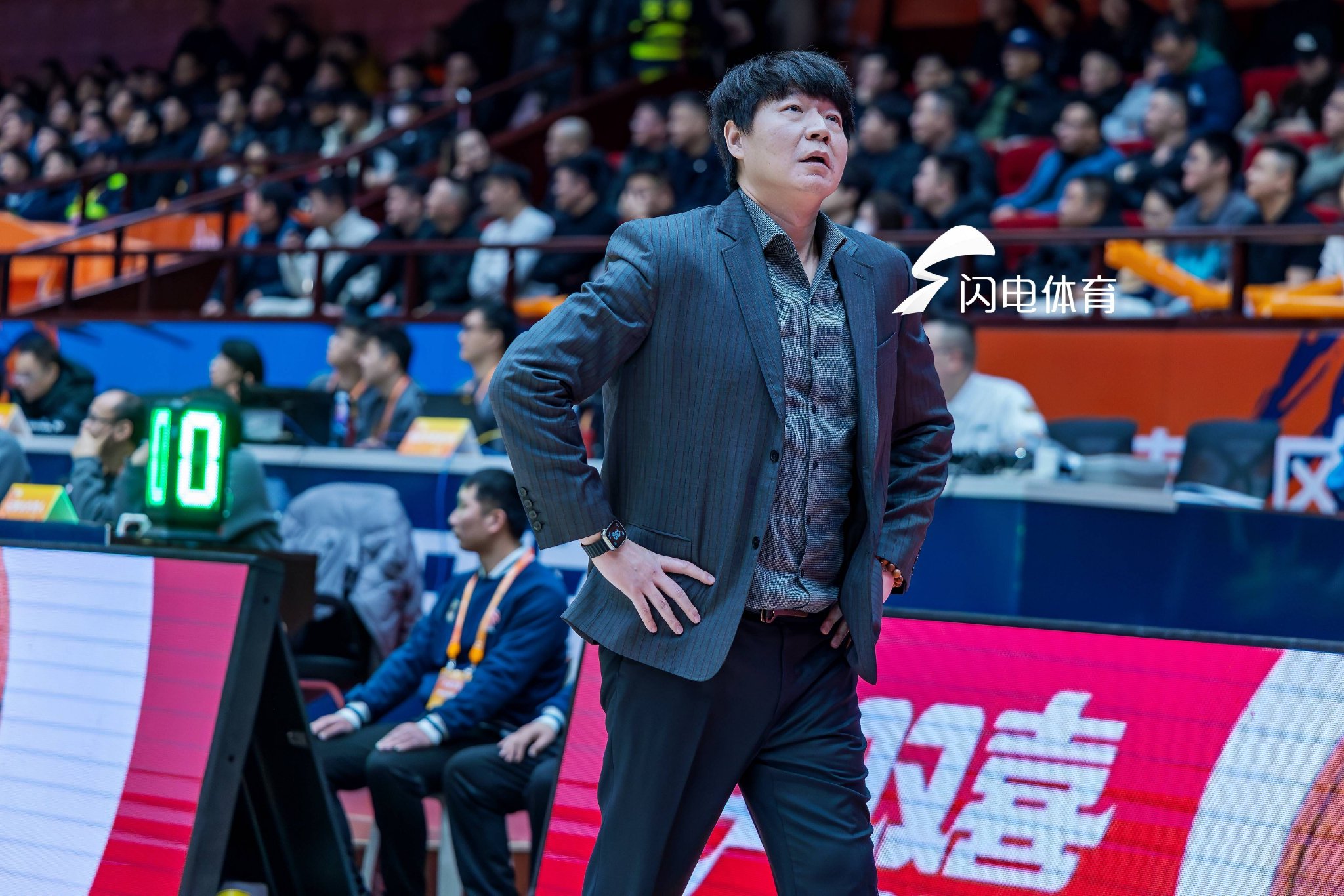 山东男篮主场迎战广州一票难求，票房提前三天售罄