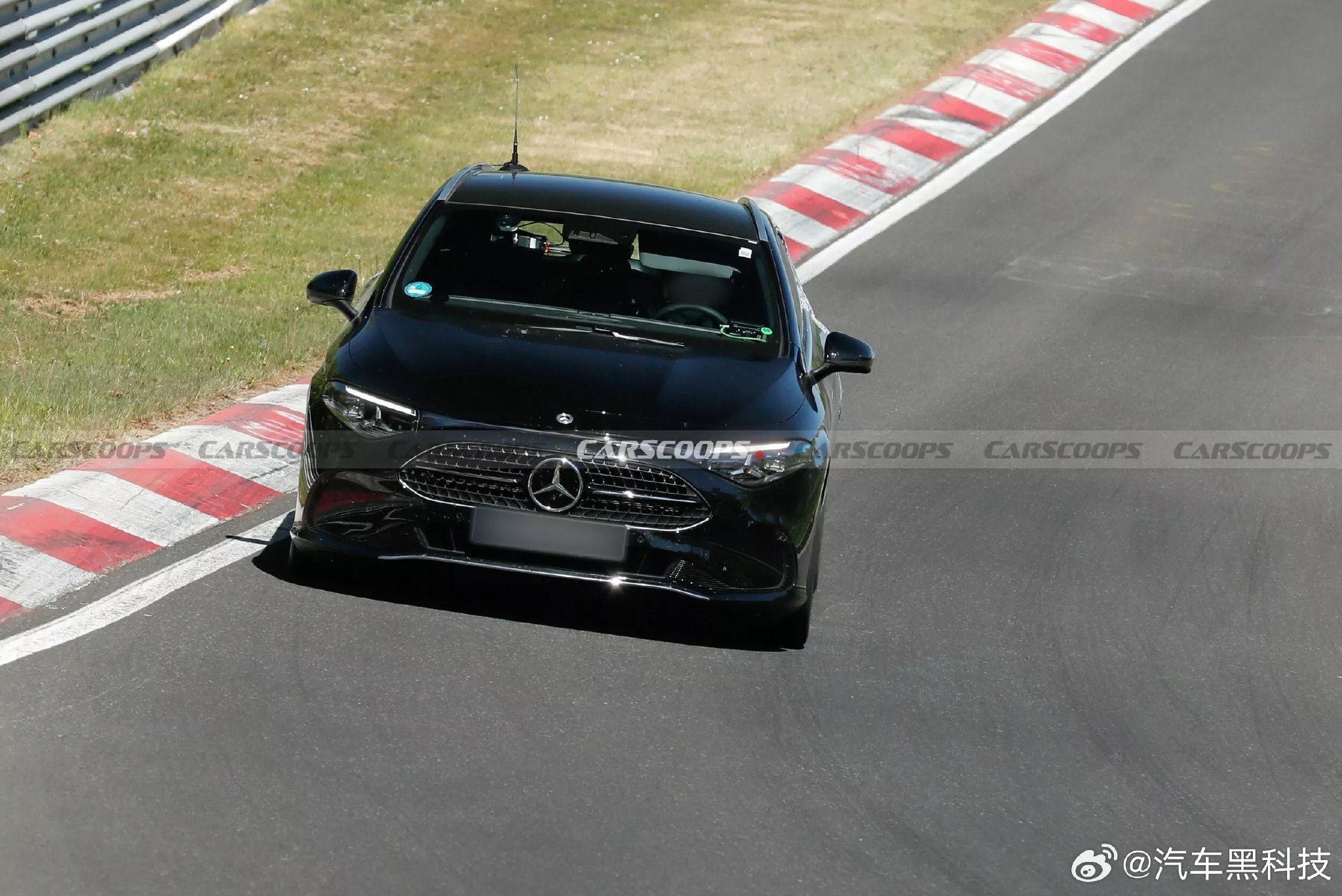 奔驰CLA燃油猎装版谍照曝光，搭载1.5T+8速双离合