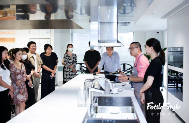 现实vs理想,中国家庭的幸福感该如何提升?休闲区蓝鸢梦想 - Www.slyday.coM 现实vs理想,中国家庭的幸福感该如何提升?休闲区蓝鸢梦想 - Www.slyday.coM