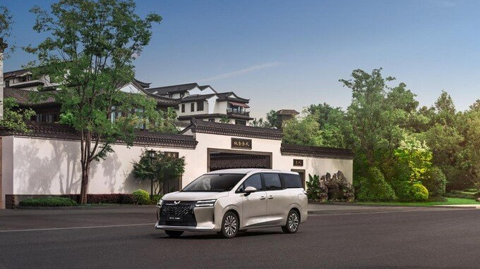 成都车展：“新时代人民的MPV”，五菱星光730亮相展台