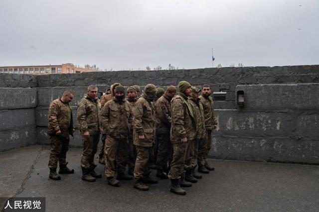 俄媒:乌指挥官称“不后悔”投降俄军,承认马里乌波尔居民不喜欢乌军休闲区蓝鸢梦想 - Www.slyday.coM 俄媒:乌指挥官称“不后悔”投降俄军,承认马里乌波尔居民不喜欢乌军休闲区蓝鸢梦想 - Www.slyday.coM