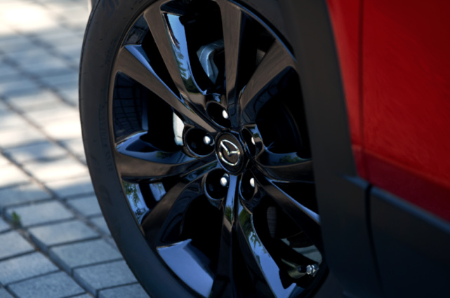 更加年轻化,长安马自达全新世代黑曜版双车正式上市休闲区蓝鸢梦想 - Www.slyday.coM 更加年轻化,长安马自达全新世代黑曜版双车正式上市休闲区蓝鸢梦想 - Www.slyday.coM